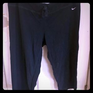 Nike drawstring wise leg capris